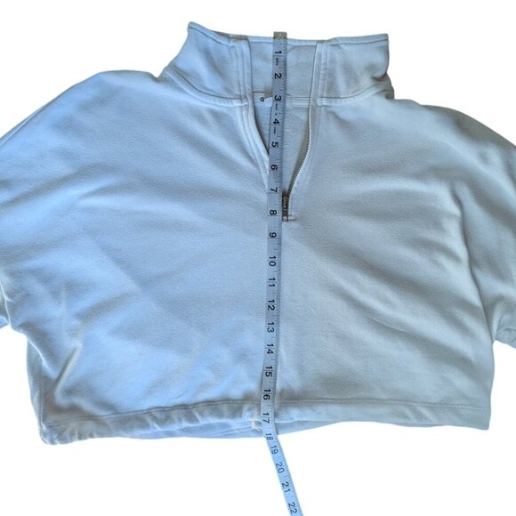 Garage White Cropped Quarter Zip with Cuffed Sleeves Women Size Medium - Picture 6 of 10